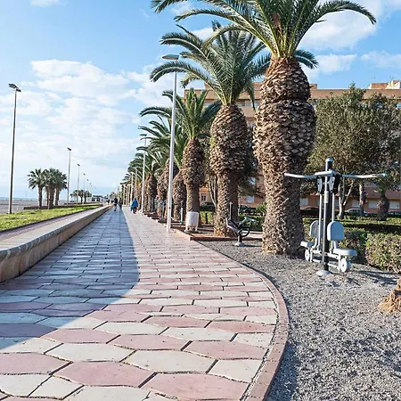 Casa Playa Bonita Primera Linea De Playa דירה *